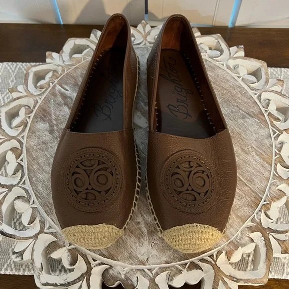 Brighton Leather Shoes - 9 - Picture 6 of 9